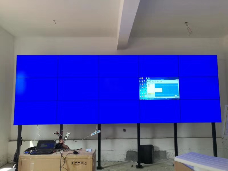 簡述液晶拼接屏幕價(jià)格？有什么好處？